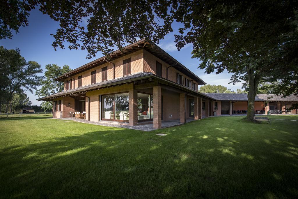Agriturismo Tenuta "Il Cigno" Villanterio Exterior photo